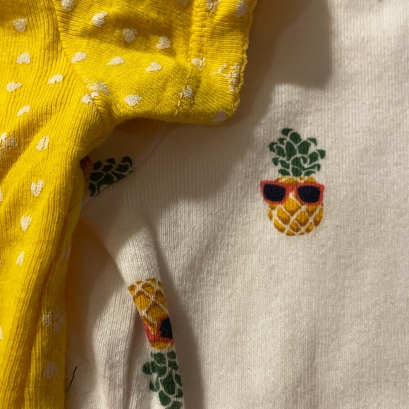 0-3 Months Infant Girls Carter Bodysuit Yellow & White Polka Dot Bow & Romper - Picture 7 of 8